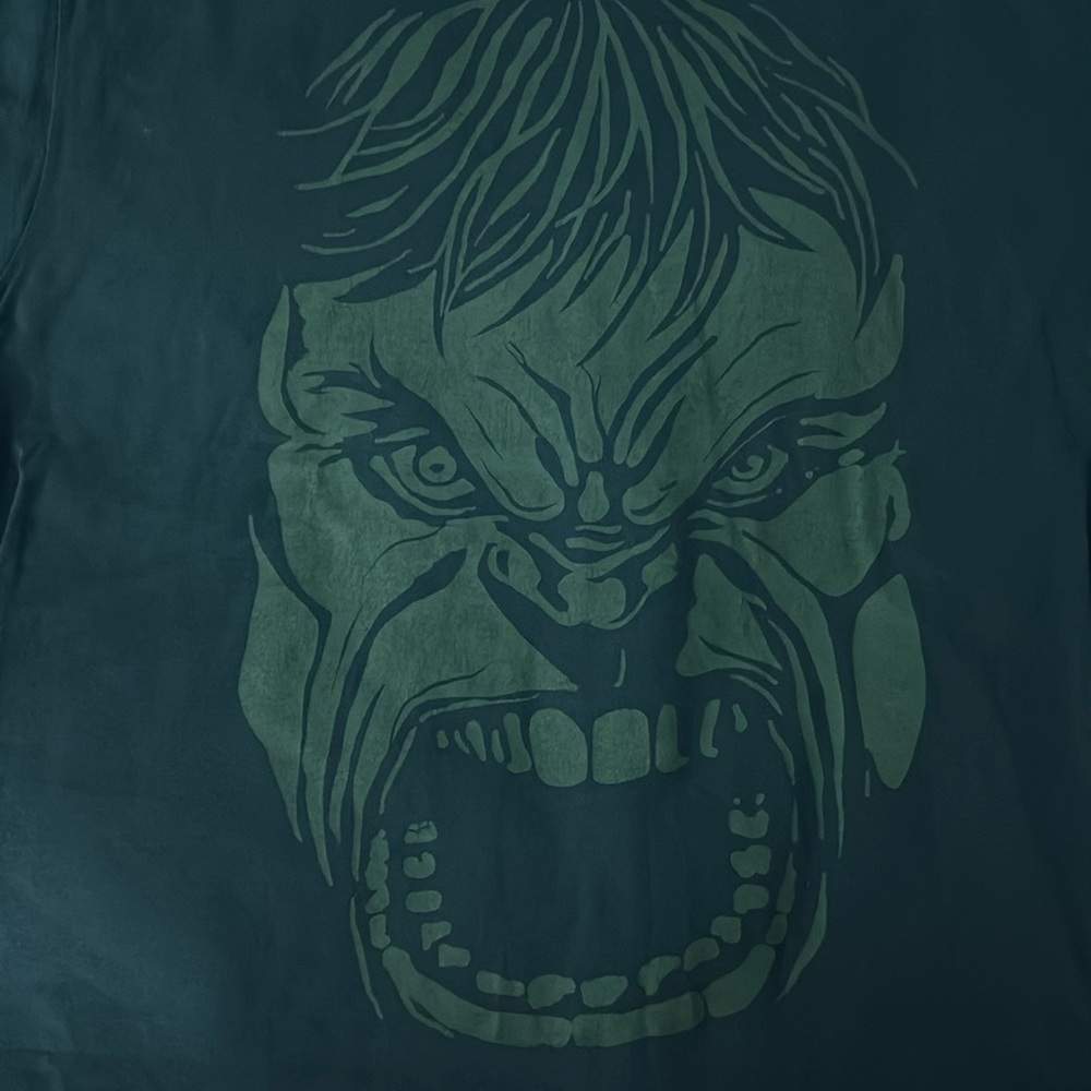 Marvel Hulk Loot Crate green T-shirt